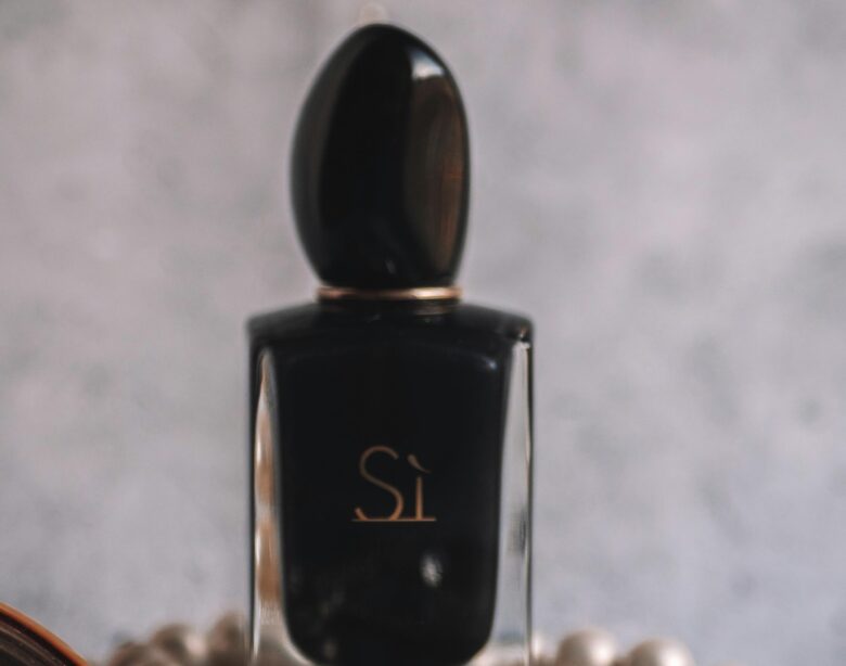 armani, armani si, armani si eau de parfum, armani si eau de toilette, armani si edp, edp, edt, eau de parfum, eau de toilette, fragrance, scent, odour, giorgio armani, armani house, armani perfumery, armani cosmetics